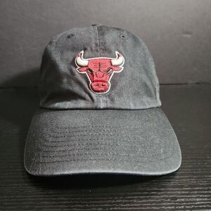 Chicago Bulls 47 Brand Hat Cap strapback‎ OSFA black Logo NBA Fanwear Sporty